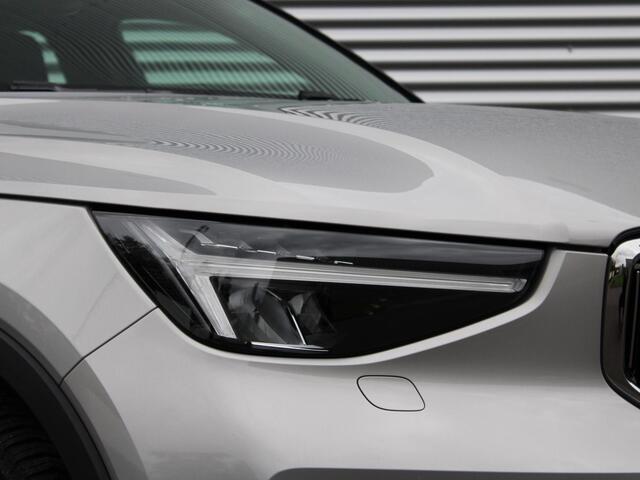 Volvo XC40 1.5 T5 Recharge Inscription Automaat / Panoramadak / Trekhaak / Leder interieur / All-seasonbanden / 360* camera
