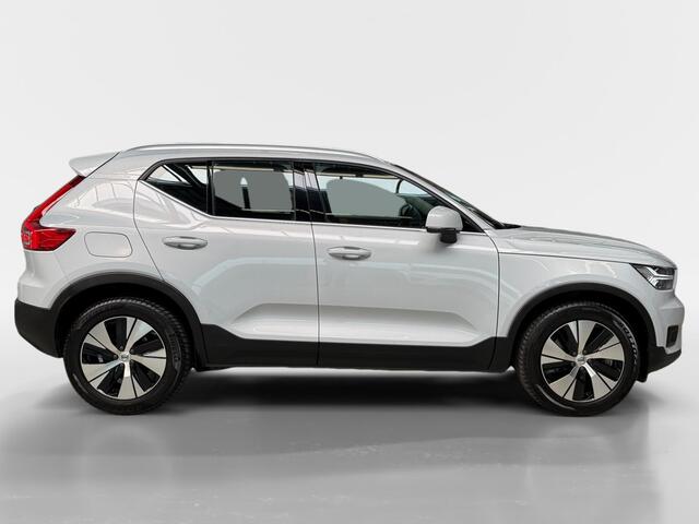 Volvo XC40 1.5 T4 Recharge Inscription Expression I Trekhaak I Harmon Kardon I Camera I CarPlay I Cruise I Dodehoekassistentie I