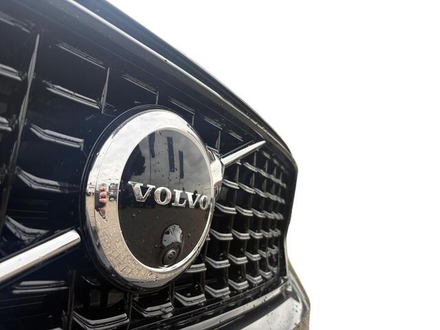 Volvo XC40 B4 Plus l Getint Glas Achter l 360 Camera l Schuif/Kantel dak l