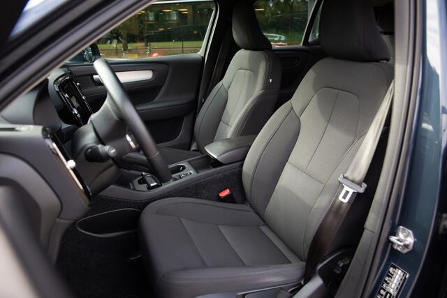Volvo XC40 1.5 T5 Recharge Business Pro , Trekhaak, Carplay, Keyless entry,