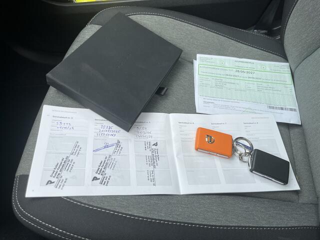 Volvo XC40 1.5 T5 Recharge Inscription Expression // SCHUIF-KANTELDAK // HARMAN&KARDON // ELEK. KLEP // TREKHAAK // CAMERA // NAVI // FULL LED //
