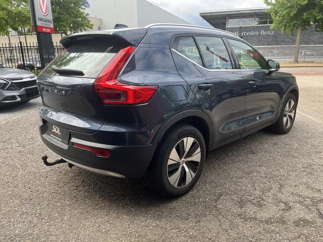 Volvo XC40 1.5 T5 Recharge Inscription Expression // SCHUIF-KANTELDAK // HARMAN&KARDON // ELEK. KLEP // TREKHAAK // CAMERA // NAVI // FULL LED //