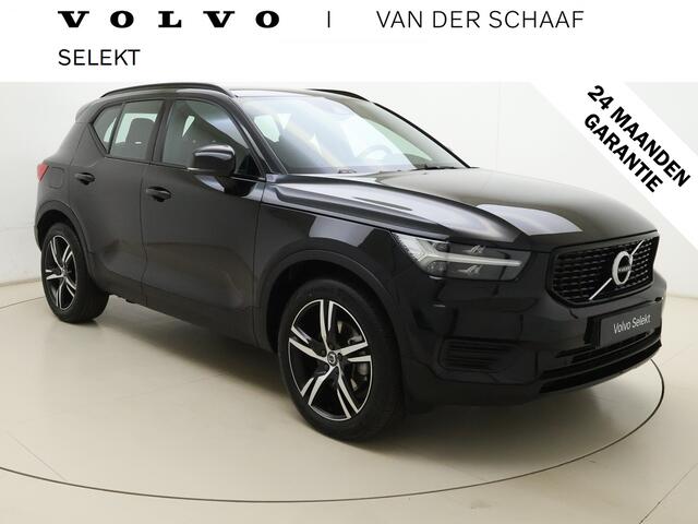 Volvo XC40 B4 211pk Automaat R-Design / Adapt. Cruise / Stoelverwarming / Trekhaak / 19'' / DAB / Alarm 3 / PDC + Camera / Lane Keeping Aid /