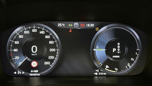 Volvo XC40 T4 PHEV Inscription Aut. | Trekhaak | Harman/Kardon | 1e eigenaar