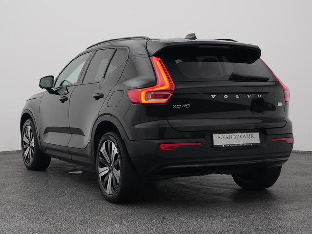 Volvo XC40 Recharge Ultimate 70 kWh | PANO | 360° | H&K | ADAPTIVE | STOEL- EN STUURVERW.