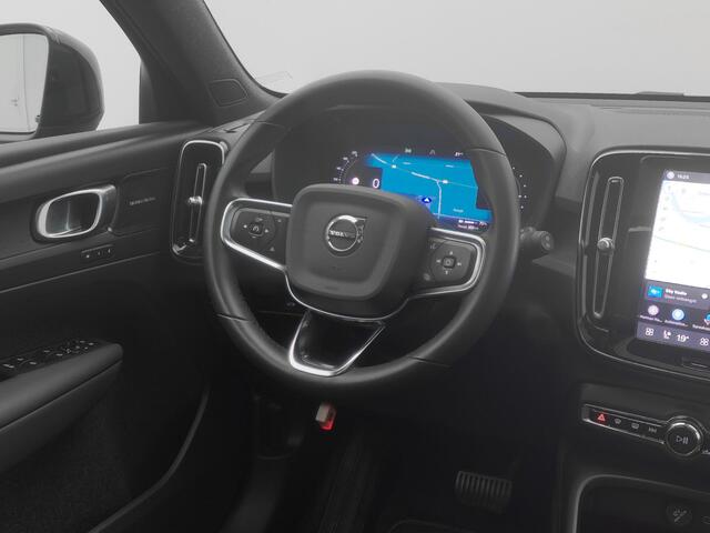 Volvo XC40 Recharge Ultimate 70 kWh | PANO | 360° | H&K | ADAPTIVE | STOEL- EN STUURVERW.