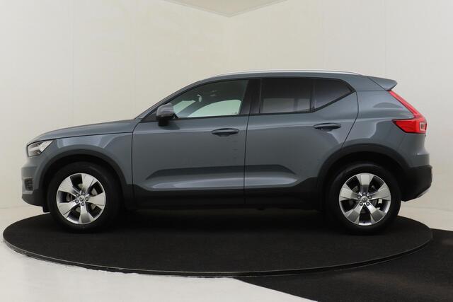 Volvo XC40 T3 AUT. MOMENTUM PRO -PANO.DAK|HARMAN/KARDON|CAMERA|NAVI|PRIVACY.GLAS|18"