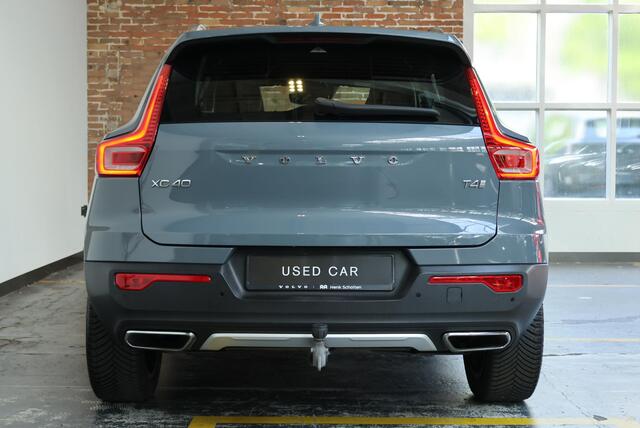 Volvo XC40 2.0 T4 Inscription | Stoelverwarming | Achteruitrijcamera | Parkeersensoren Voor + Achter | Keyless Entry | Adaptieve Cruise Control | Dodehoekwaarschuwing |