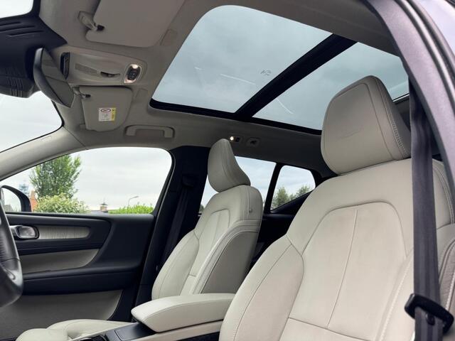 Volvo XC40 2.0 T4 AWD Inscription 1e eigenaar origineel NL Panoramadak Stoelverwarming Camera