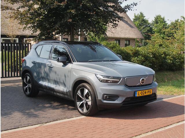 Volvo XC40 Recharge P8 AWD R-Design | Trekhaak | Warmtepomp | Parkeersensoren | Apple Carplay | ACC | NL-Auto |