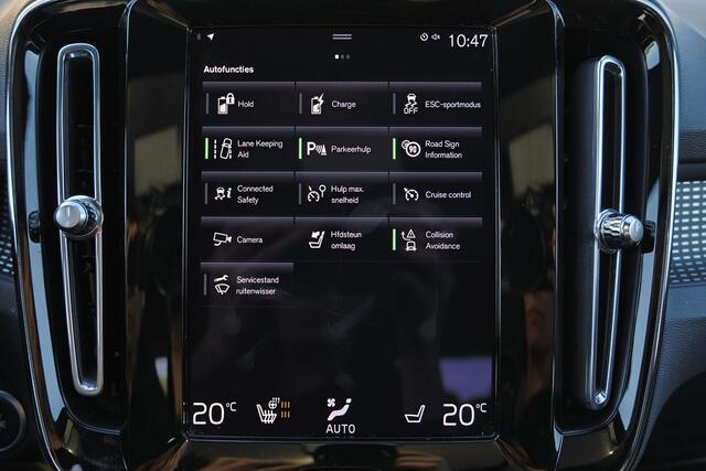 Volvo XC40 T5 Recharge R-Design - Panorama/schuifdak - IntelliSafe Assist - 360º Camera - Harman/Kardon audio - Verwarmde voorstoelen & stuur - Parkeersensoren voor & achter - Elektr. bedienb. voorstoelen met geheugen links - Standkachel - Extra getint glas - Inklap