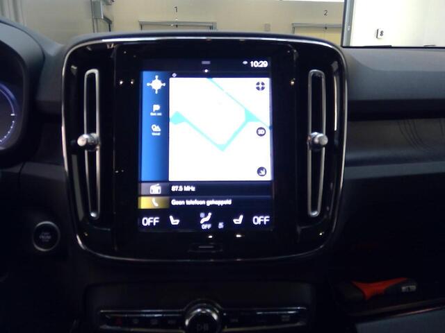 Volvo XC40 1.5 T5 PLUG-IN HYBRID PLUS DARK I LEDEREN BEKLEDING I WINTERPAKKET I P-CAMERA I ADAPTIVE CRUISE