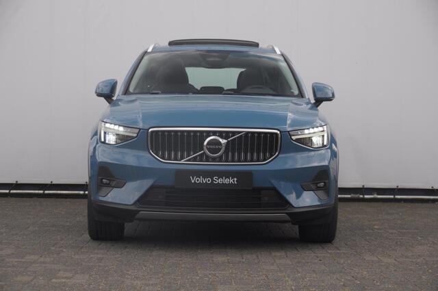 Volvo XC40 B3 177PK Automaat Ultimate Bright Panoramadak / cruise control / Camera / Elektrisch bedienbare stoelen met geheugen / Apple Carplay / Android auto /