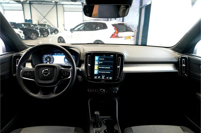 Volvo XC40 1.5 T5 193kW/262pk DCT7 Recharge Business Pro ADAPT.CRUISE + PILOT ASSIST + STOELVERWARMING + CAMERA + STUURVERWARMING + KEYLESS ENTRY&GO + CLIMA + BLIS + LANE ASSIST + VOORRUITVERWARMING + PARKSENSOREN V&A + 18" LM-VELGEN!!