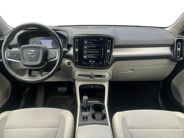 Volvo XC40 T4 Momentum Pro | Vos geleverd en onderhouden| Trekhaak | Harman Kardon |