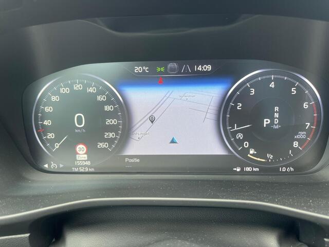 Volvo XC40 T4 Momentum Pro | Vos geleverd en onderhouden| Trekhaak | Harman Kardon |