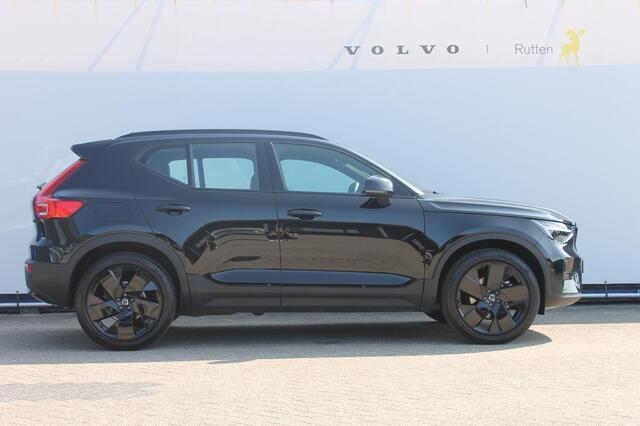 Volvo XC40 2.0 177PK Automaat Plus Black Edition Google infotainment / 20" lichtmetalen velgen / Getinte ramen vanaf de B-stijl / Verwarmbare zitplaatsen voor / Harman Kardon Audio installatie