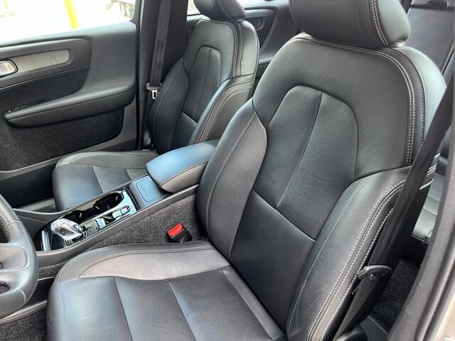 Volvo XC40 2.0 T4 Inscription Aut. 190 PK Leder Harman Kardon Trekhaak Elektrische Achterklep
