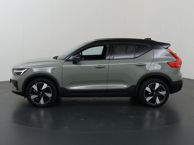 Volvo XC40 Single Motor Core 69 kWh | Navigatie | Stoelverwarming | Stuurwielverwarming | Achteruitrijcamera | Apple Carplay/Android Auto |