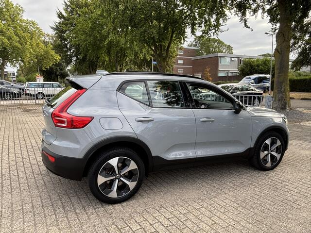 Volvo XC40 2.0 B3 Ultimate Dark Panorama Pilot Assist Keyless