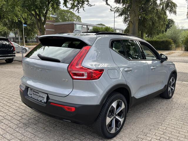 Volvo XC40 2.0 B3 Ultimate Dark Panorama Pilot Assist Keyless