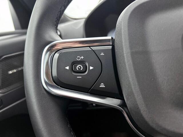Volvo XC40 T5 Ultimate Bright | Pano | All season | Memory Seats | H&K |