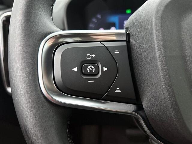 Volvo XC40 2.0 B4 Plus Dark | Trekhaak |