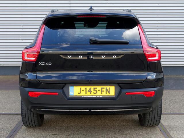 Volvo XC40 1.5i T2 R-Design Aut8 I NL-Auto I 1e Eig. I Pilot Ass. I Android/Apple I