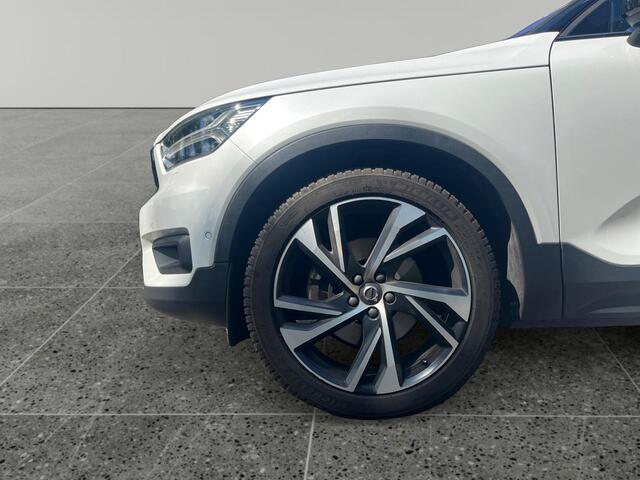Volvo XC40 T5 AWD R-Design Intro Edition |Full Options| Dealer Onderhouden| All Season|