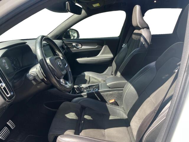 Volvo XC40 T5 AWD R-Design Intro Edition |Full Options| Dealer Onderhouden| All Season|