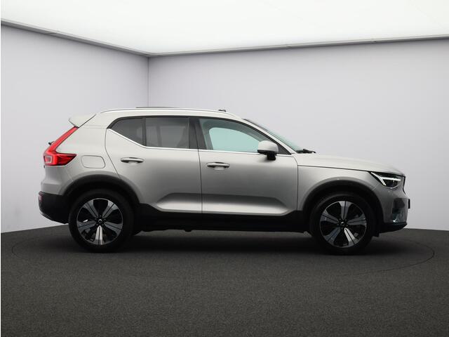Volvo XC40 T5 Recharge Ultimate / Leder / Pan. dak / Elektr/ bed. stoelen / Stoel+stuurwielverwarming / BLIS / Adaptive cruise