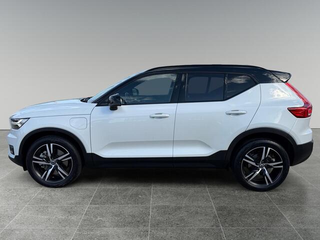 Volvo XC40 T5 Recharge R-Design | Trekhaak | Dealer onderhouden