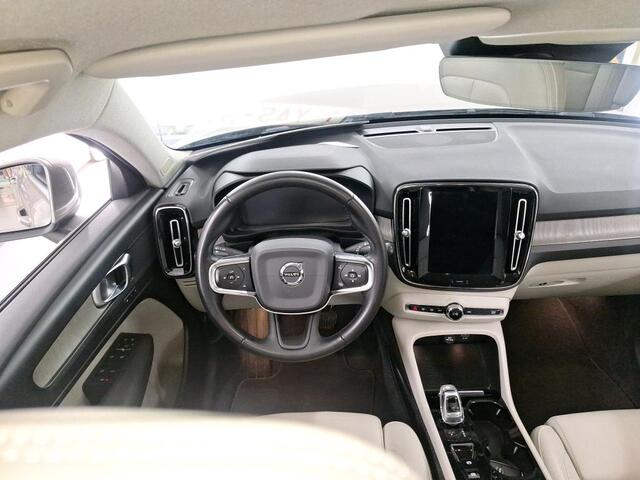 Volvo XC40 2.0 D3 AWD Inscription UNIEK | LAGE KM | VOL LEER | MEMORY | TREKH.