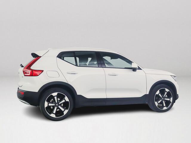 Volvo XC40 T3 Momentum Pro | Park assist | Stoelverwarming | Volvo On-call