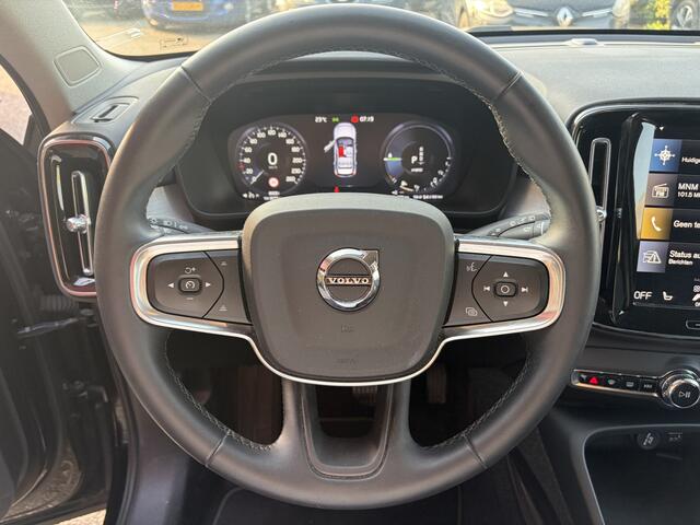 Volvo XC40 1.5 T4 Recharge Inscription Expression | LEER | TREKHAAK