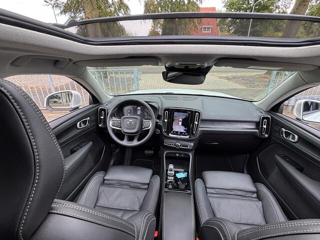 Volvo XC40 T4 Recharge Ultimate Bright Pano Pilot assist 360 Keyless leder