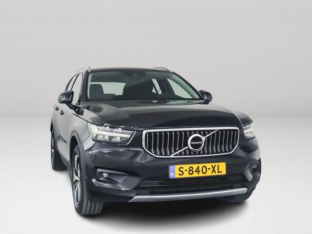 Volvo XC40 T4 Recharge R-Design Expression | Parkeercamera | Stoel- en stuurverwarming | Cruise control | Trekhaak