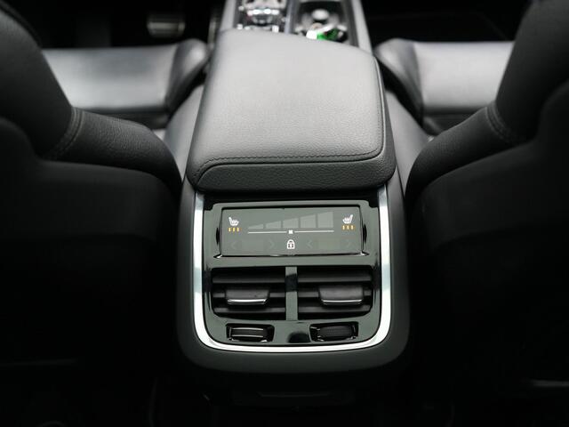 Volvo XC60 2.0 T6 R-Design AWD | Panodak | Trekhaak af Fabriek | Adaptive Cruise |Sportstoelen Memory | L.M. 19" | Harman/Kardon | 360 Camera | Carplay | DAB | Stoel & Stuurverwarming |