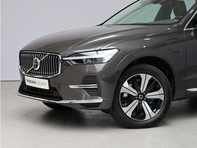 Volvo XC60 2.0 T8 Plug-in hybrid AWD Plus Bright / Trekhaak / Adaptive Cruise / Panoramadak / Leder / Elektrische Stoelen / Verwarmbare Stoelen + Stuur / BLIS / Keyless /