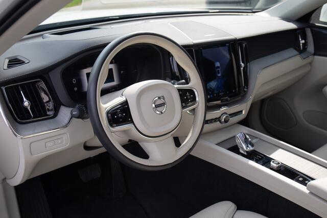 Volvo XC60 2.0 T6 Plug-in hybrid AWD Ultimate Bright