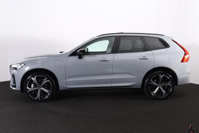 Volvo XC60 T6 Recharge AWD Plus Dark - LONG RANGE - Panorama/schuifdak - IntelliSafe Assist & Surround - Adaptieve LED koplampen - Parkeercamera achter - Verwarmde voorstoelen, stuur & achterbank - Parkeersensoren voor & achter - Elektr. bedienb. voorstoelen met geh