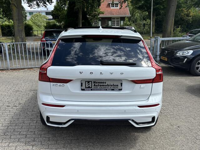 Volvo XC60 T6 Plug-in hybrid AWD R-Design Pano Keyless Harman Kardon