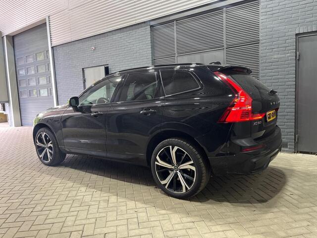 Volvo XC60 T8 Plug-in hybrid R-Design | Long Range | Luchtvering | Bowers&Wilkins | Head-Up | Massage+Ventilatie | 21 Inch