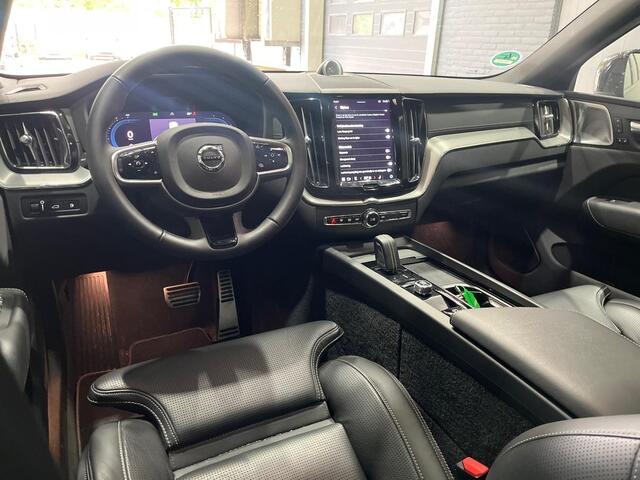 Volvo XC60 T8 Plug-in hybrid R-Design | Long Range | Luchtvering | Bowers&Wilkins | Head-Up | Massage+Ventilatie | 21 Inch
