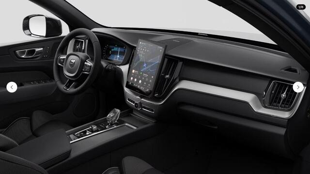 Volvo XC60 B5 AWD Plus Black Edition | FACELIFT | Panoramadak | 360 Camera | Trekhaak | Getint Glas | Voorruitverwarming | 21 Inch