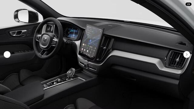Volvo XC60 T6 Plug-in hybrid Plus Black Edition | FACELIFT | Panoramadak | 360 Camera | Getint Glas | Voorruitverwarming | 21 Inch
