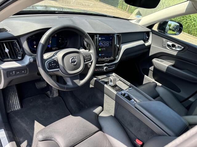Volvo XC60 2.0 T6 Plug-in hybrid AWD Plus Bright | Long Range | Memoryseats | Lederen bekleding | ACC | Keyless Entry | Stoelverwarming |