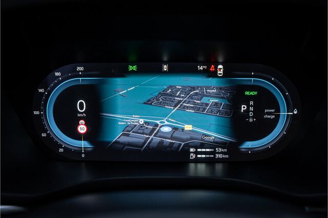 Volvo XC60 2.0 T6 Plug-in hybrid AWD Ultimate Black Edition Four-C luchtvering ** Trekhaak