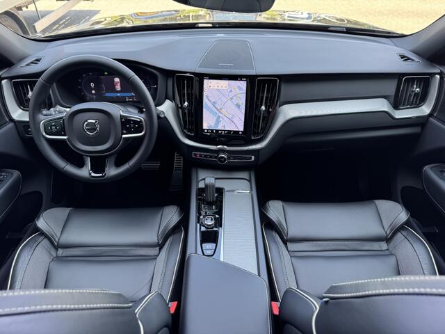 Volvo XC60 2.0 T8 Plug-in Hybrid AWD R-Design Pano H&K Leder