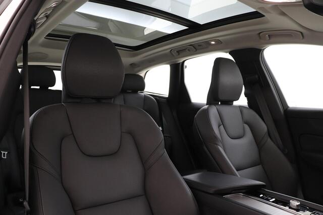 Volvo XC60 T6 PLUG-IN HYBRID AWD ULTIMATE DARK -PANO.DAK|HARMAN/KARDON|360°CAM|TREKHAAK